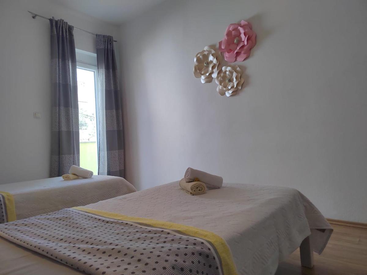 טרוגיר Apartman Memories מראה חיצוני תמונה